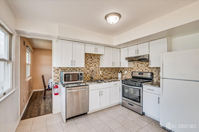 40 Azalea Dr, Edison, NJ 08820 - photo 24