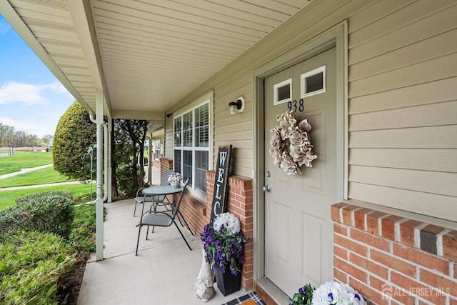 938 Thomas Ave, North Brunswick, NJ 08902 - view of porch