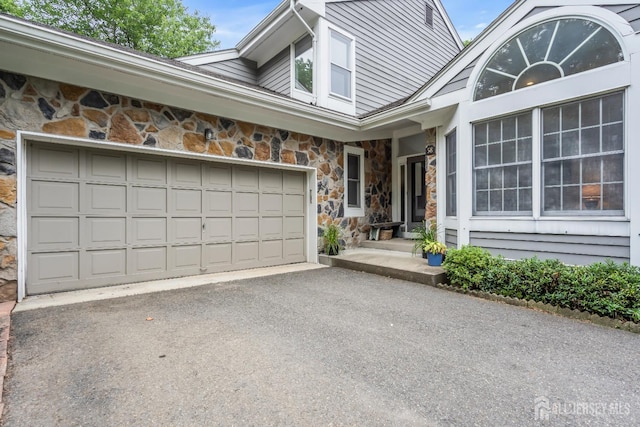 58 Primrose Cir S, Brunswick, NJ 08540 - photo 3