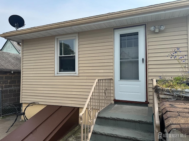 450 Brace Ave, Perth Amboy, NJ 08861 - view of exterior entry