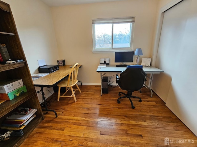 2 Brookside Rd, Edison, NJ 08817 - home office with wood finished floors