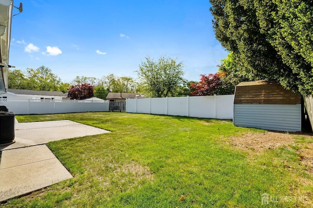 32 Drake Ave, Monroe, NJ 08831 - view of yard featuring a patio and central AC