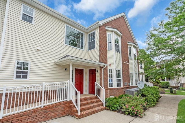 116 Forest Dr, Piscataway, NJ 08854 - view of front of property featuring brick siding