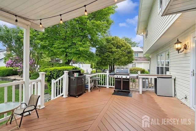 9 Valley Forge Dr, East Brunswick, NJ 08816 - deck with grilling area