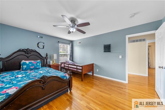 19 Edgegrove St, Edison, NJ 08837 - bedroom featuring light wood-type flooring and a ceiling fan