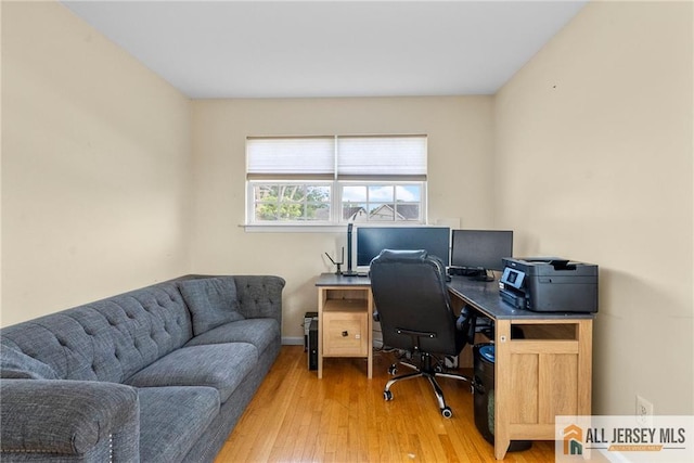 19 Edgegrove St, Edison, NJ 08837 - home office with light wood finished floors and baseboards