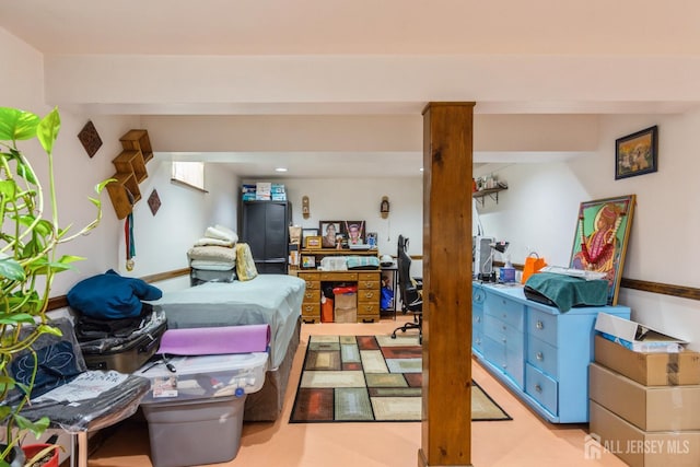 157 Orange St, Edison, NJ 08817 - living room featuring an office area