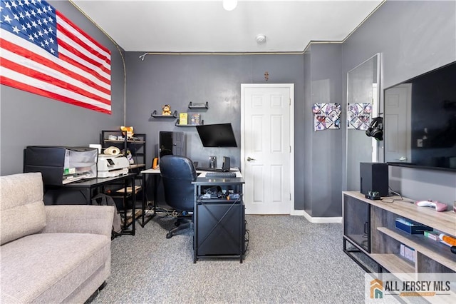 6 Hermann St, Carteret, NJ 07008 - carpeted office with baseboards