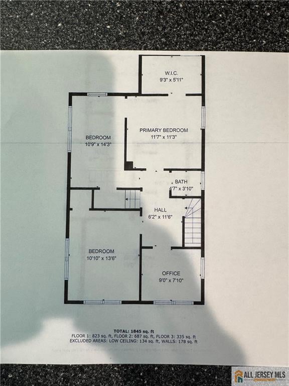 6 Hermann St, Carteret, NJ 07008 - home floor plan