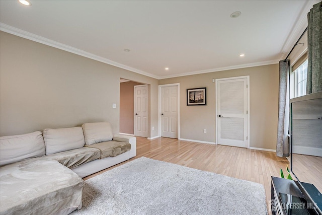 36 Jared Blvd, South Brunswick, NJ 08824 - living room featuring light wood-style floors, ornamental molding, and recessed lighting