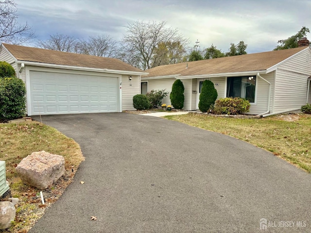 6-A Aspen Plz, Monroe, NJ 08831 - single story home featuring a garage