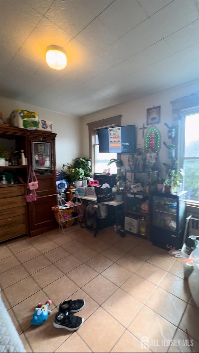 385 Sandford St, New Brunswick, NJ 08901 - office space featuring light tile patterned floors