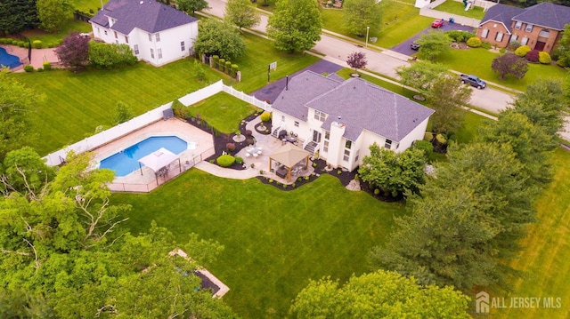 bird's eye view of a pool area