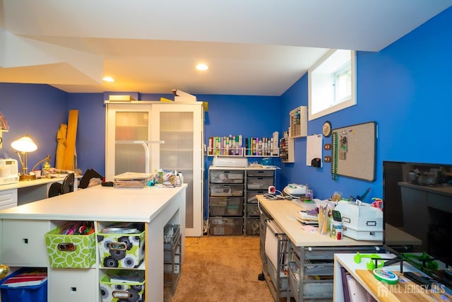 office space featuring carpet and recessed lighting