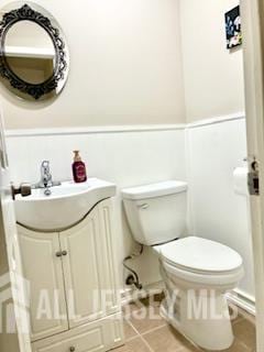 318 High St, Perth Amboy, NJ 08861 - bathroom featuring vanity and tile patterned floors