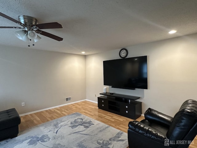 741 S Middlesex Ave S, Colonia, NJ 07067 - living room featuring wood finished floors, recessed lighting, baseboards, and a ceiling fan