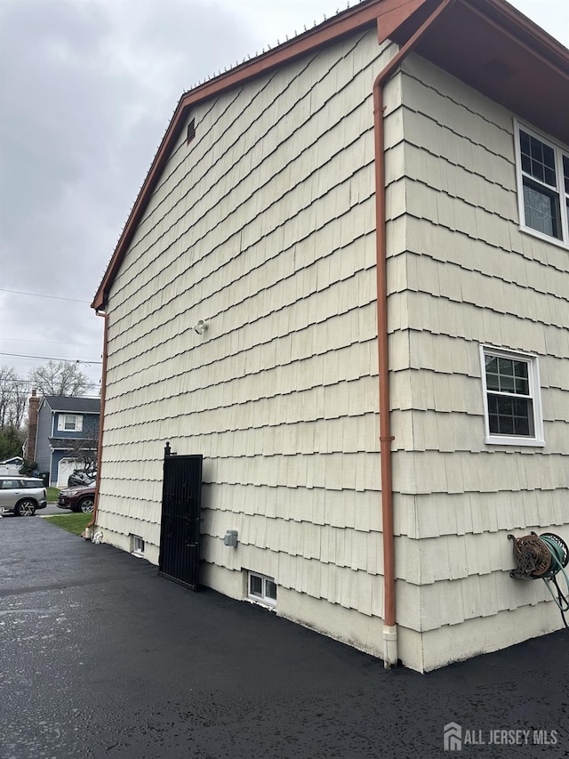 741 S Middlesex Ave S, Colonia, NJ 07067 - view of side of property
