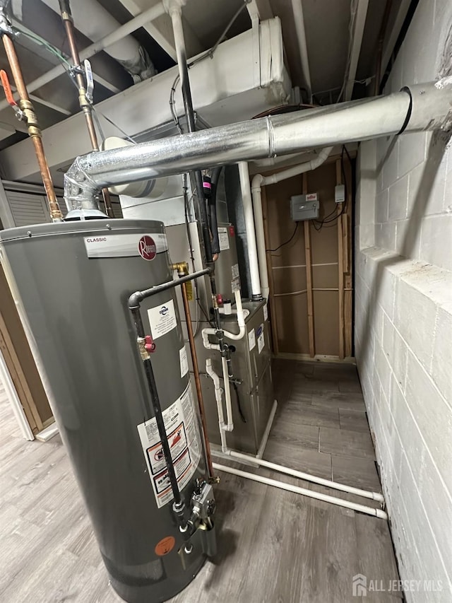 741 S Middlesex Ave S, Colonia, NJ 07067 - utility room with gas water heater