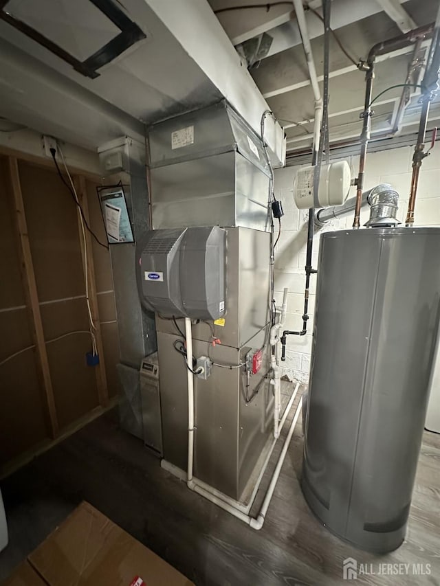741 S Middlesex Ave S, Colonia, NJ 07067 - utilities with water heater
