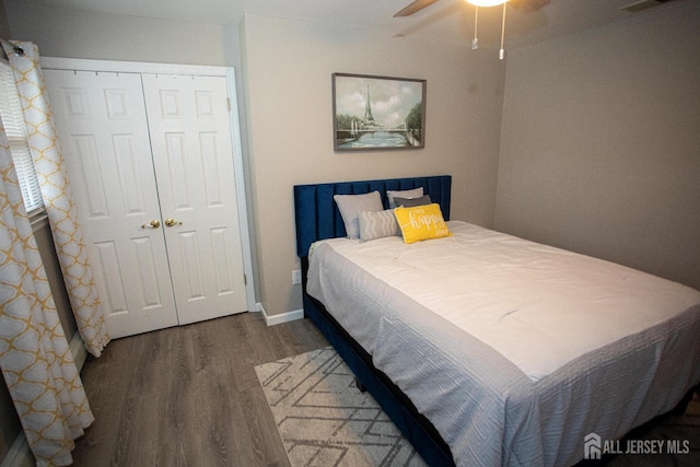1 Stradford Rd, Sayreville, NJ 08859 - bedroom featuring wood finished floors, a closet, and a ceiling fan