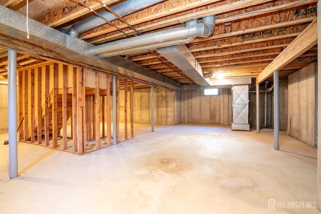 17 Larkspur Dr, South Brunswick, NJ 08810 - view of below grade area