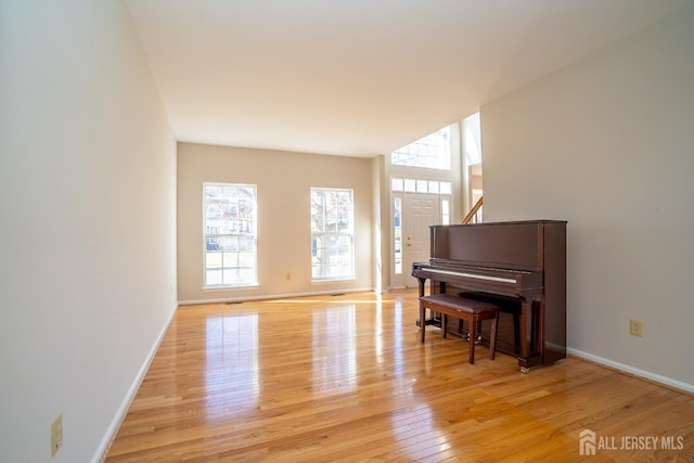 17 Larkspur Dr, South Brunswick, NJ 08810 - sitting room with light wood finished floors and baseboards