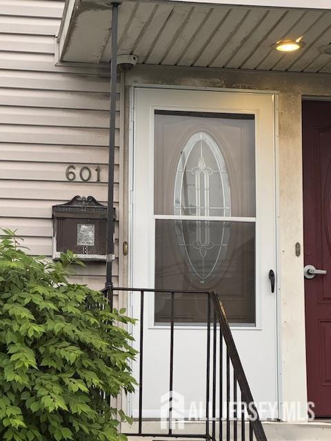 601 Ridgeway Ave, South Amboy, NJ 08879 - view of doorway to property