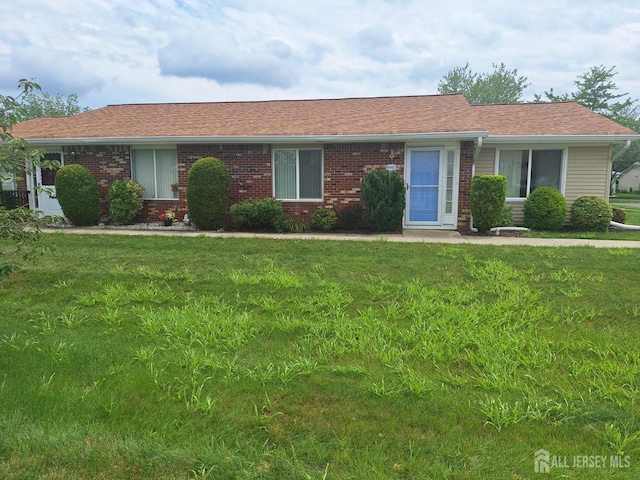 546 Cornus Plz Unit C, Monroe, NJ 08831 - ranch-style house featuring a front yard, brick siding, and roof with shingles