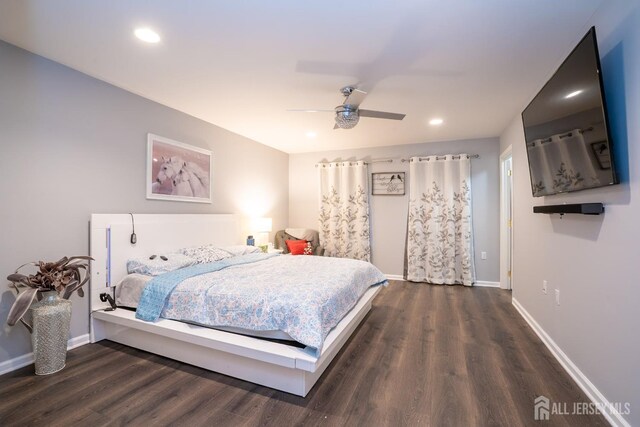 345 Morning Glory Dr, Monroe, NJ 08831 - bedroom with wood finished floors, baseboards, recessed lighting, and a ceiling fan