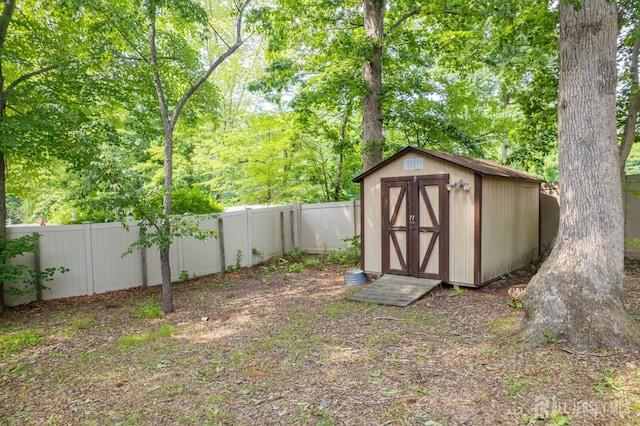 2 Kerry Ct, Old Bridge, NJ 08857 - view of shed with a fenced backyard