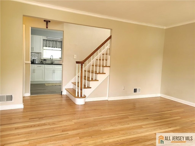 318 Hoover Ave, Edison, NJ 08837 - photo 3