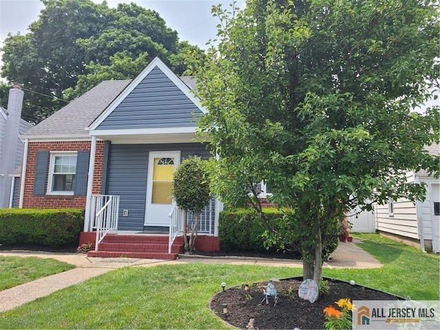 318 Hoover Ave, Edison, NJ 08837 - photo 2
