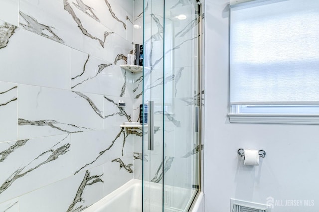 1056 Kearney Dr, North Brunswick, NJ 08902 - full bathroom featuring shower / bath combination with glass door