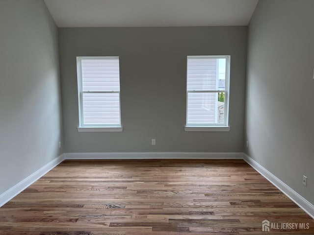 65 Grant Ave, Carteret, NJ 07008 - photo 18