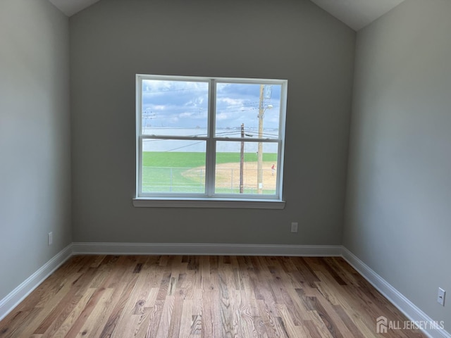 65 Grant Ave, Carteret, NJ 07008 - photo 13