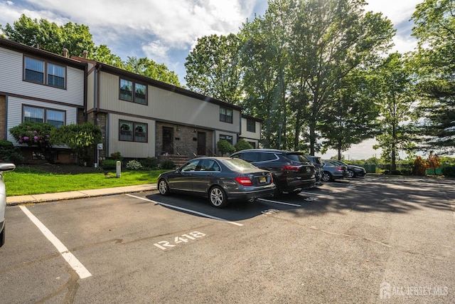 77 Highview Dr, Woodbridge Proper, NJ 07095 - view of property featuring uncovered parking
