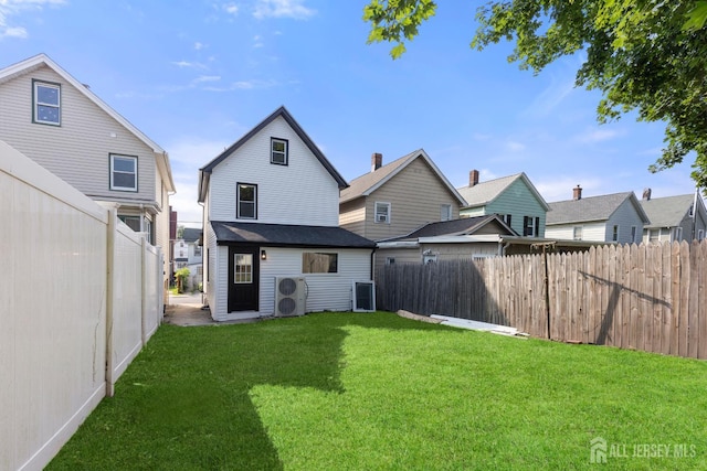 251 Church St, South Amboy, NJ 08879 - back of property