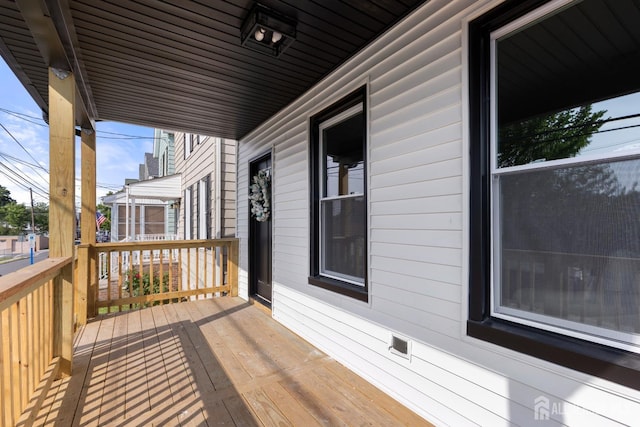 251 Church St, South Amboy, NJ 08879 - view of deck