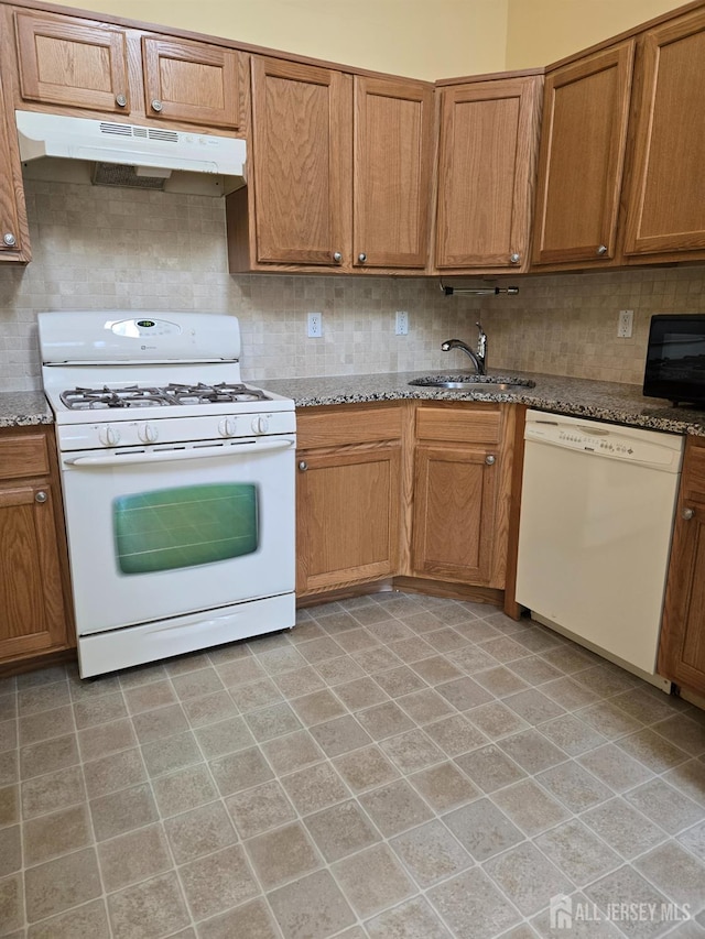 44 Dartmouth Way N, Brunswick, NJ 08902 - photo 4