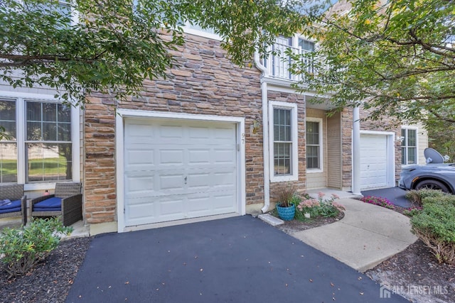 97 Osprey Dr, Old Bridge, NJ 08857 - garage with driveway