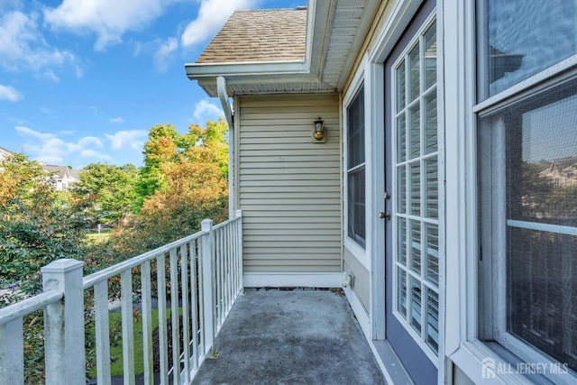 97 Osprey Dr, Old Bridge, NJ 08857 - view of balcony
