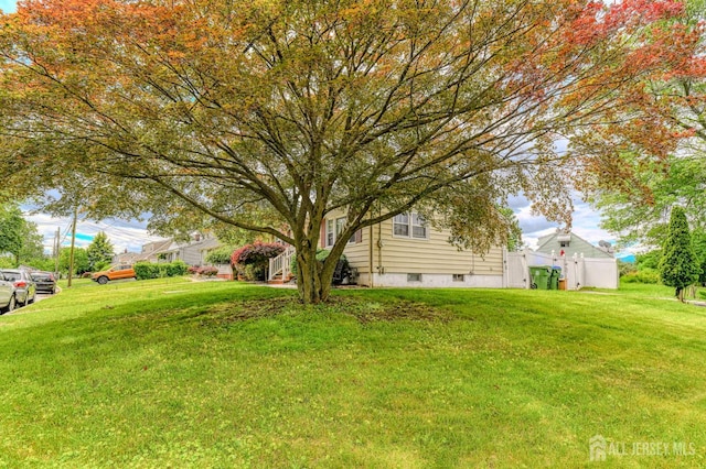 2 Bradley Dr, Edison, NJ 08817 - view of grassy yard