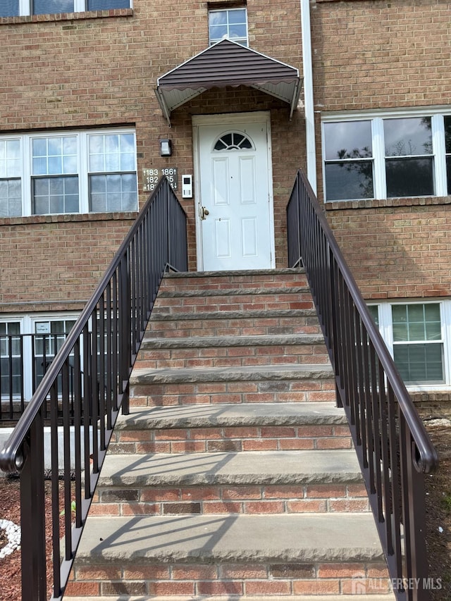 185 College Dr, Edison, NJ 08817 - photo 1
