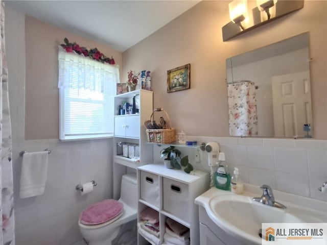 85 Pinetree Dr, Sayreville, NJ 08859 - photo 9