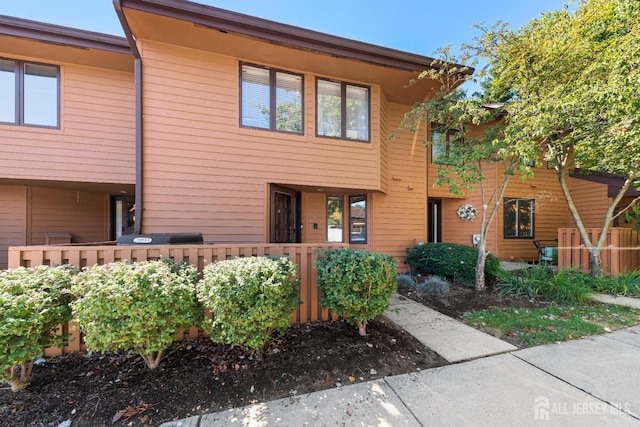 25 Sayre Dr, Plainsboro, NJ 08540 - photo 2