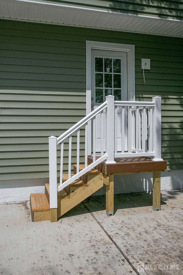 15 Bradley Dr, Edison, NJ 08817 - entrance to property