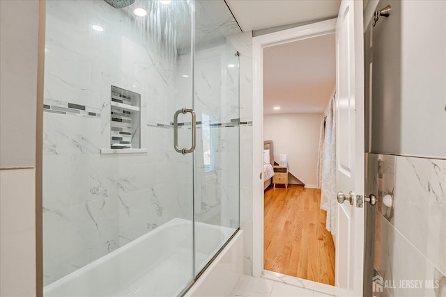 5 Alvin Ct, Menlo Park Terrace, NJ 08840 - bathroom with enclosed tub / shower combo and ensuite bath