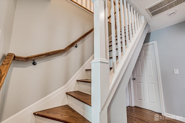 5 Alvin Ct, Menlo Park Terrace, NJ 08840 - stairway with wood finished floors