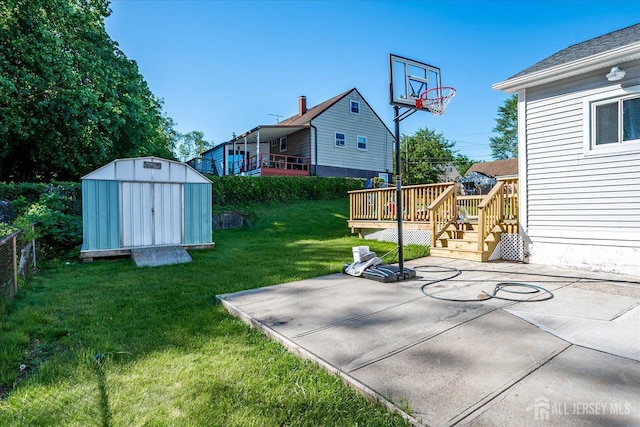 5 Alvin Ct, Menlo Park Terrace, NJ 08840 - view of yard with a patio, a storage unit, and a deck