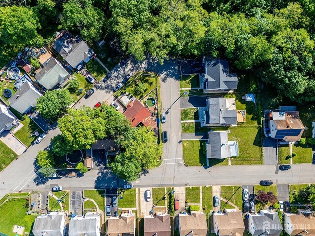 5 Alvin Ct, Menlo Park Terrace, NJ 08840 - view of property location featuring nearby suburban area